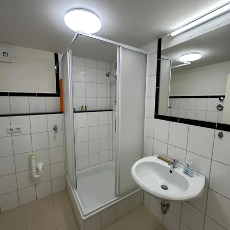 Centrales Hideaway Mit Aussicht Apartamento *